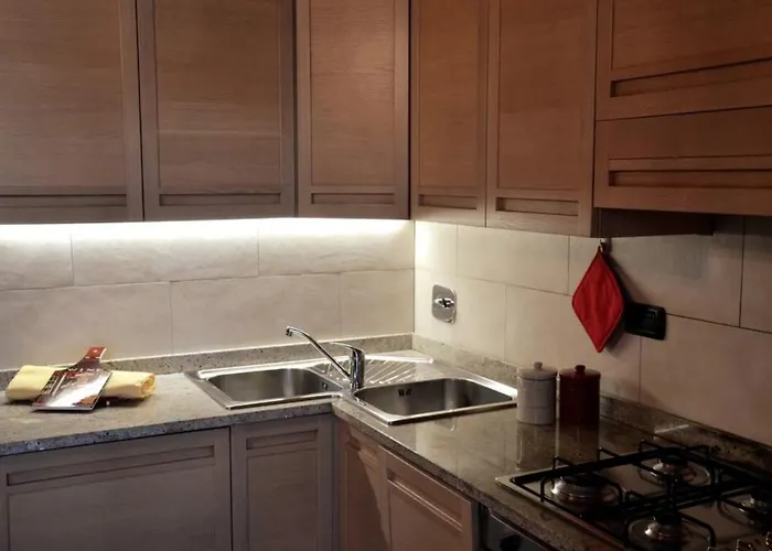 - La Casa Del Maestro